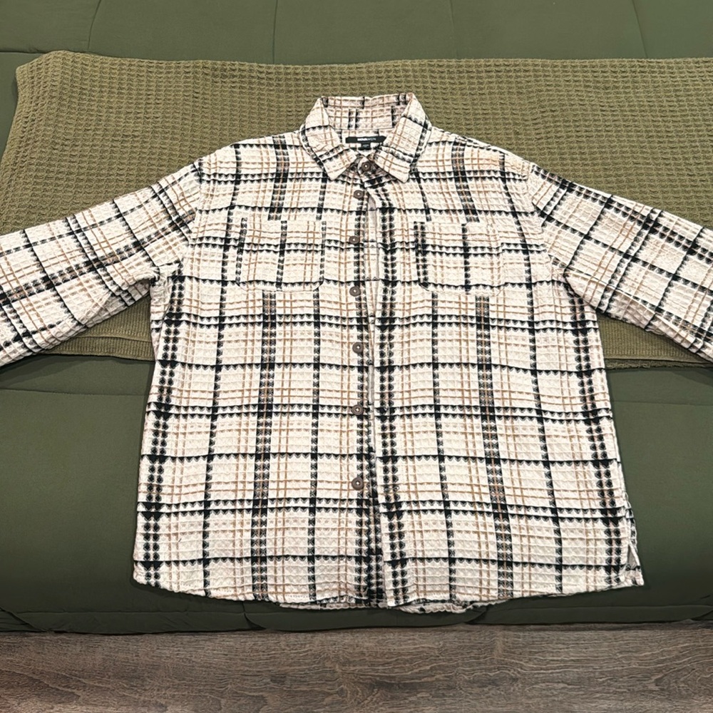 Fashion Nova Men's Cream Plaid Button-Down Shirt with Black and Brown Accents